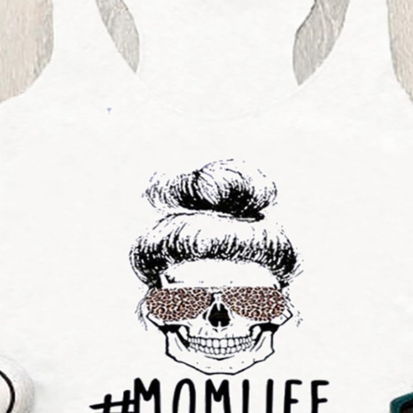 #MOMLIFE skull tank top - Picture 3 of 12